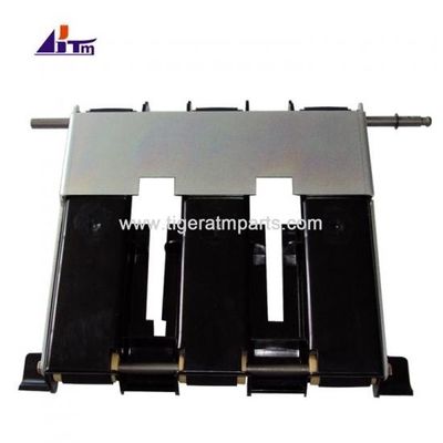 ATM 機械部品 NCR 注記 クランプ アッシー 445-0643746