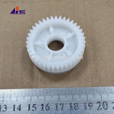 ウィンコーニックスドルフクラッチギア 39T ホワイト 1750051761-05WATM機械部品