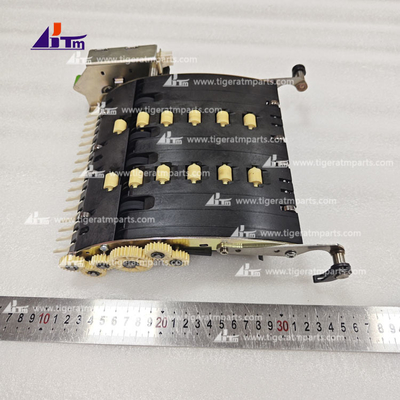 1750223743 RM4+4 Diebold Nixdorf ディストリビューターラック輸送 2 CRS FL 4+4