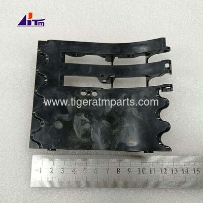 NCR SDM2 下部搬送固定エントリガイド 4840106398 484-0106398